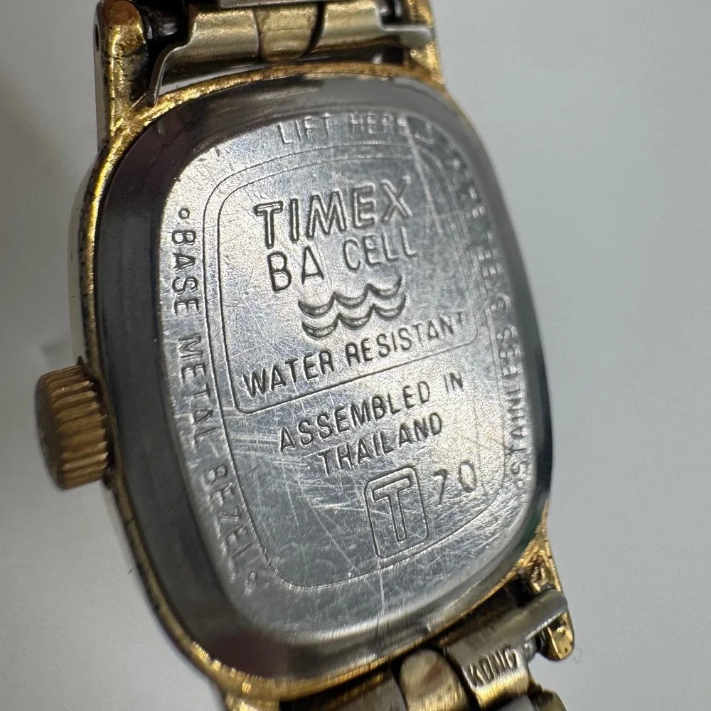 Vintage Timex Quartz Watch Gold Tone Cushion Case Expansion Band needs bat